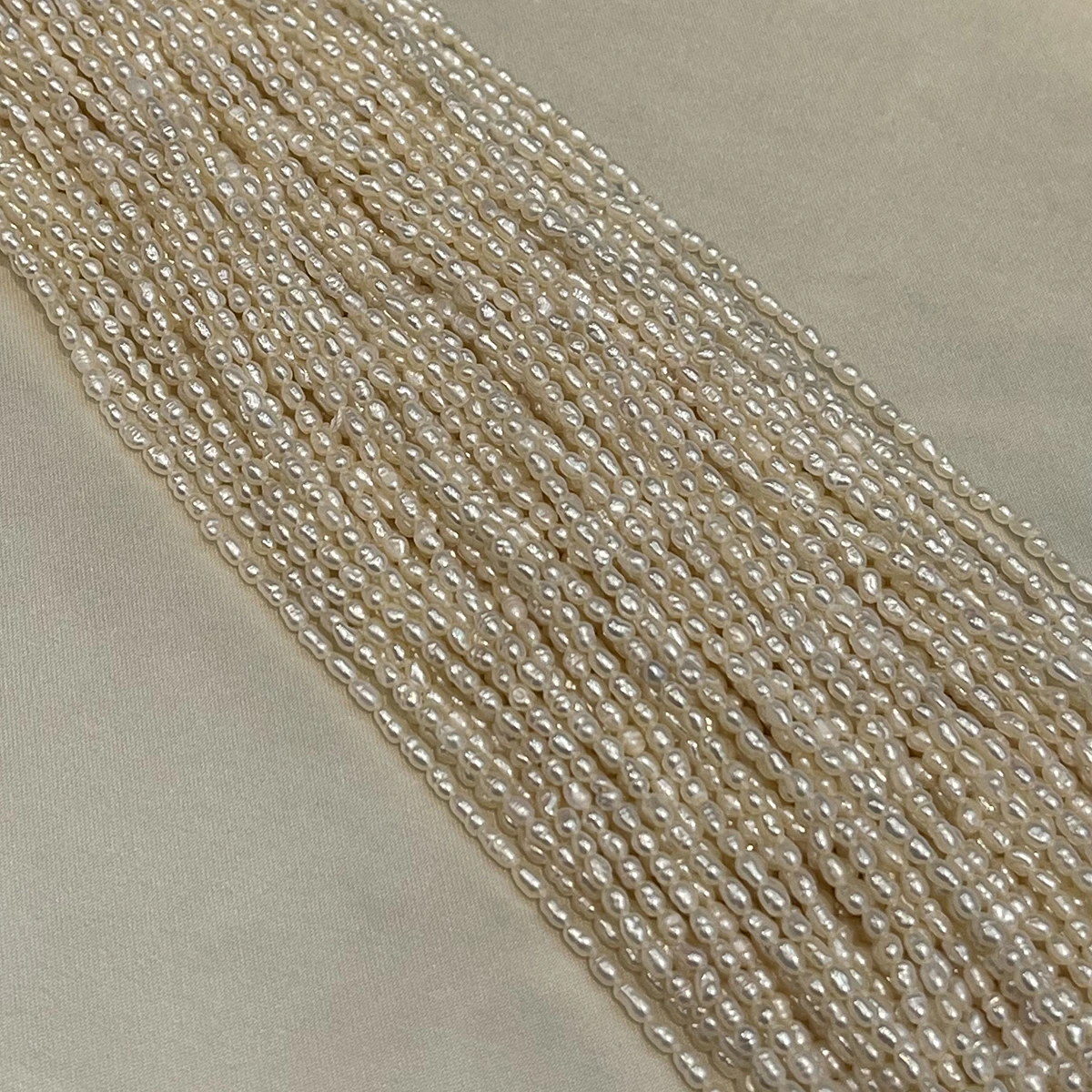 2-3mm Natural Freshwater White Rice Pearl Beads, Tiny Loose Beads for DIY Jewelry Making, Necklace Bracelet Earring Accessories