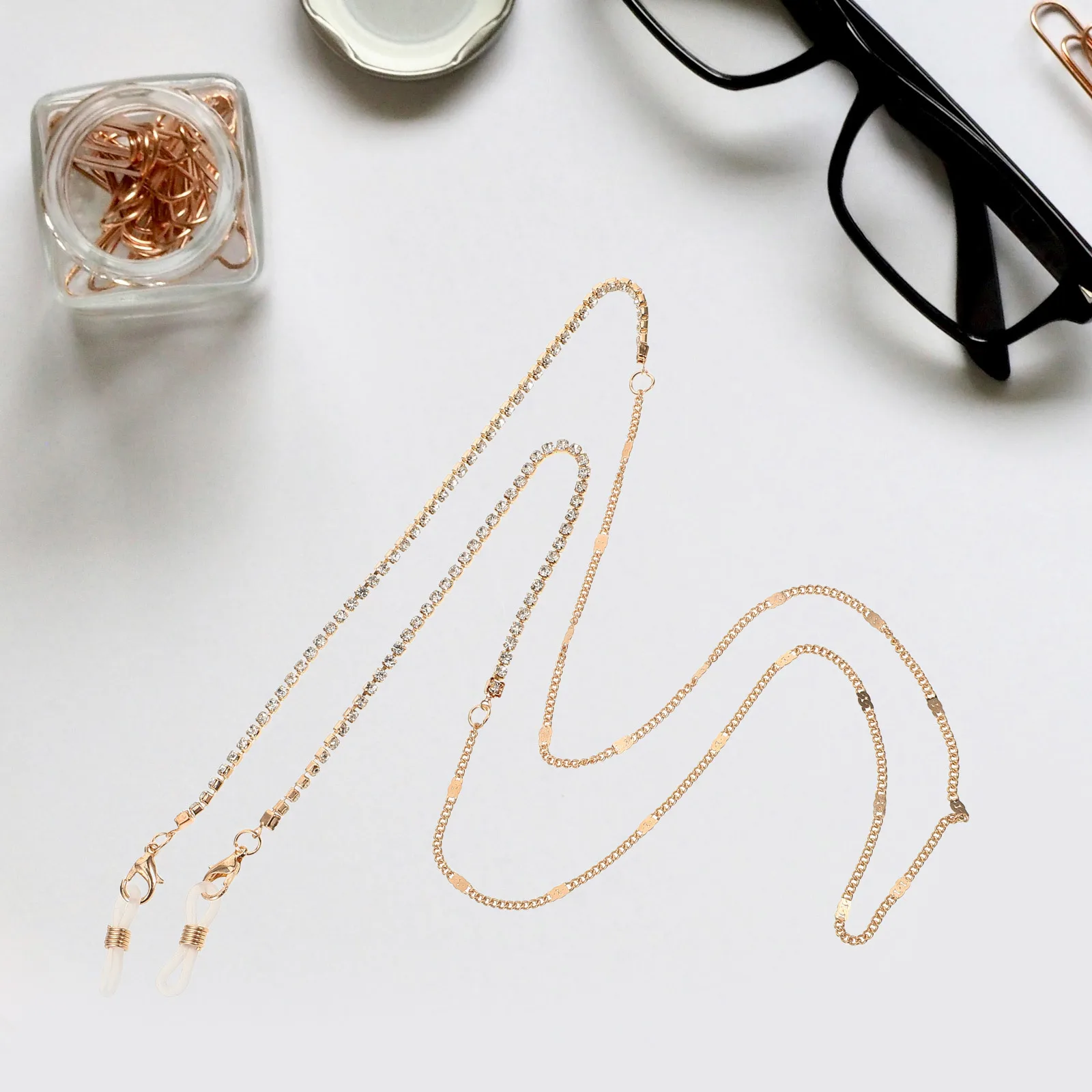

Fashion Golden Alloy Eyeglass Chain with Pearl Design Strong Connectors Anti-Fall Glasses Cord for Sports Eyewear
