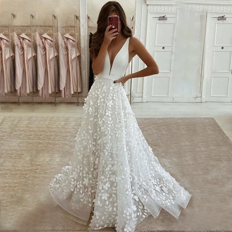 Robe de mariée dos nu en dentelle à col en V Boho, appliques A-ligne, bretelles en fibre, patients, quoi que ce soit, sexy, robes de mariée, 2023