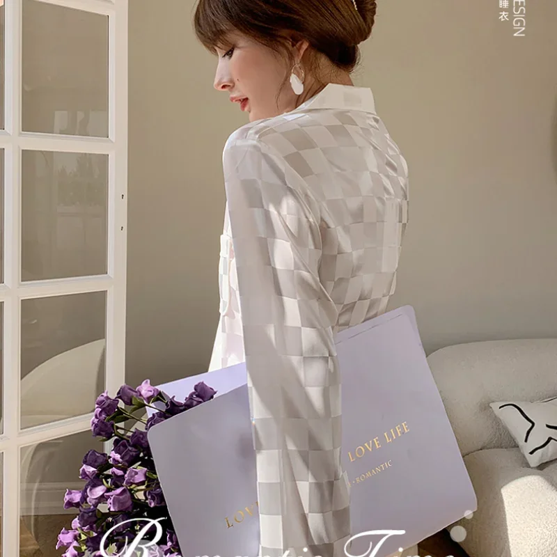 Pajamas Women\'s Silk Long-sleeved Pajamas Suit Jacquard Plaid High-grade Ice Silk Can Be Worn Outside Home Wear Pajamas