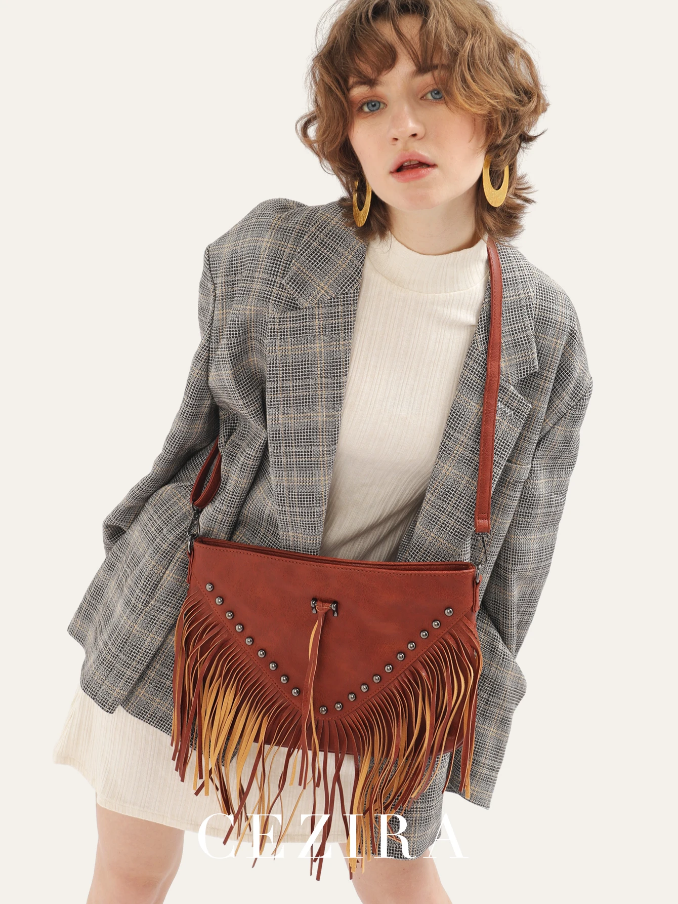 

Women Vintage Casual Bohemia Style Handbags PU Vegan Leather Tassel Fringe Flap Messenger Bag Leisure Crossbody Shoulder Purse