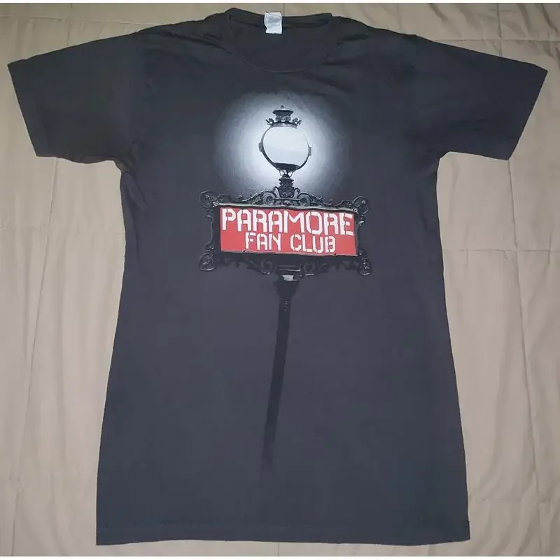 VTG PARAMORE FAN CLUB T SHIRT SMALL HAYLEY WILLIAMS STREET LIGHT CONCERT TOUR