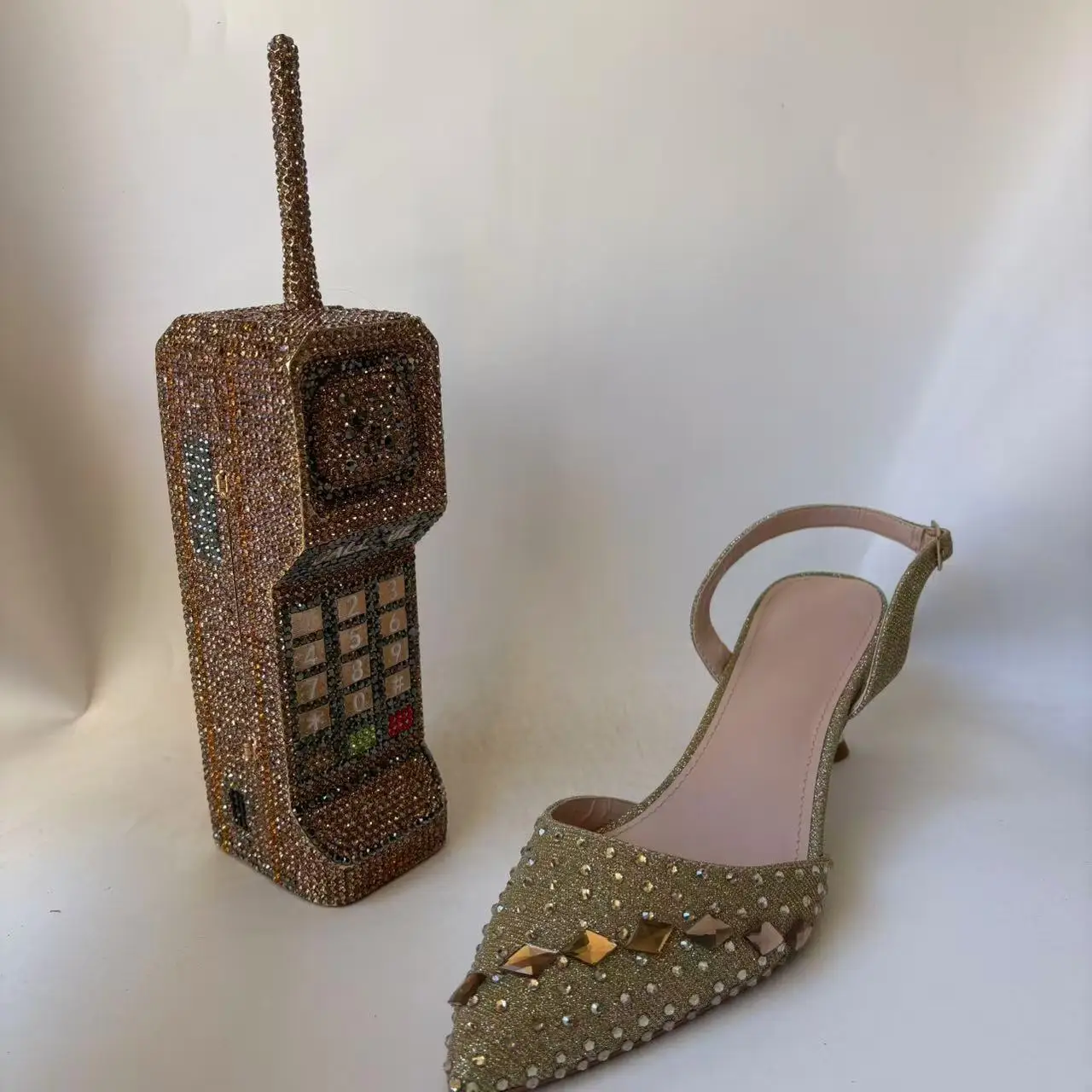 

LNATISNOVA Роскошный комплект: туфли на высоком каблуке с кристаллами и сумка в тон, золотистого цвета, для вечеринок и свадеб, для женщин