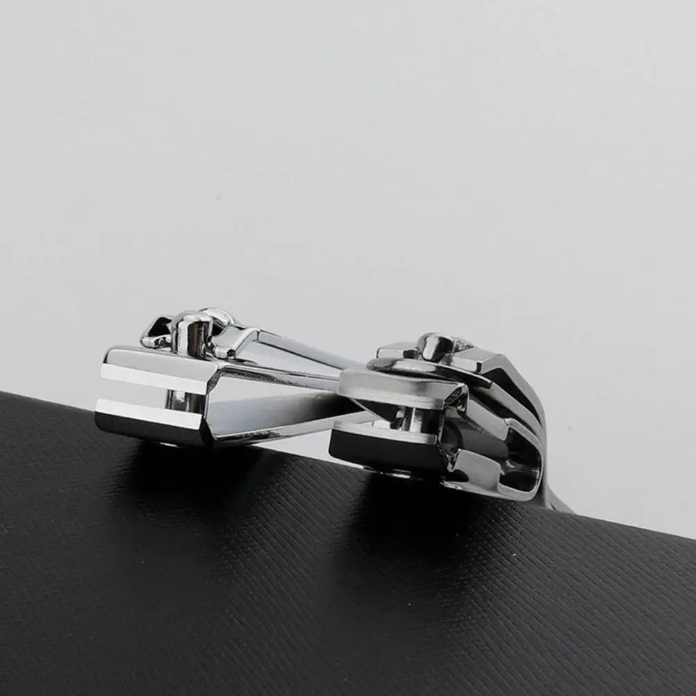 kit-de-cortadores-de-unhas-com-6-pecas-em-aco-inoxidavel-cabo-ergonomico-cortadores-de-unhas-com-cabeca-rotativa-adequado-para-unhas-grossas-uso-profissional-e-domestico