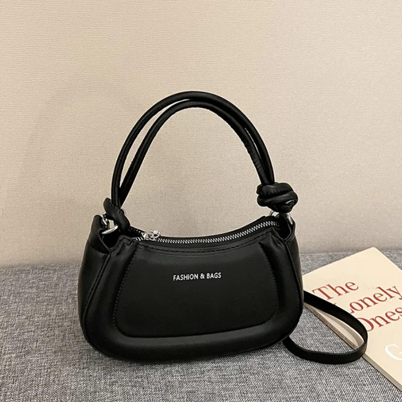 

Fashion Women Shoulder Crossbody Bags Chains PU Leather Female Simple Solid Color Handbags Small Single Shoulder Underarm Bag