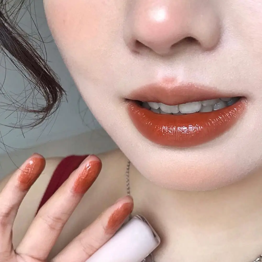 مرآة ملمع الشفاه توت الشفاه ترطيب سهل هالة الصباغة سهلة اللون الطبيعي طويل الأمد لمعان شفاف لون الشفاه مستحضرات التجميل