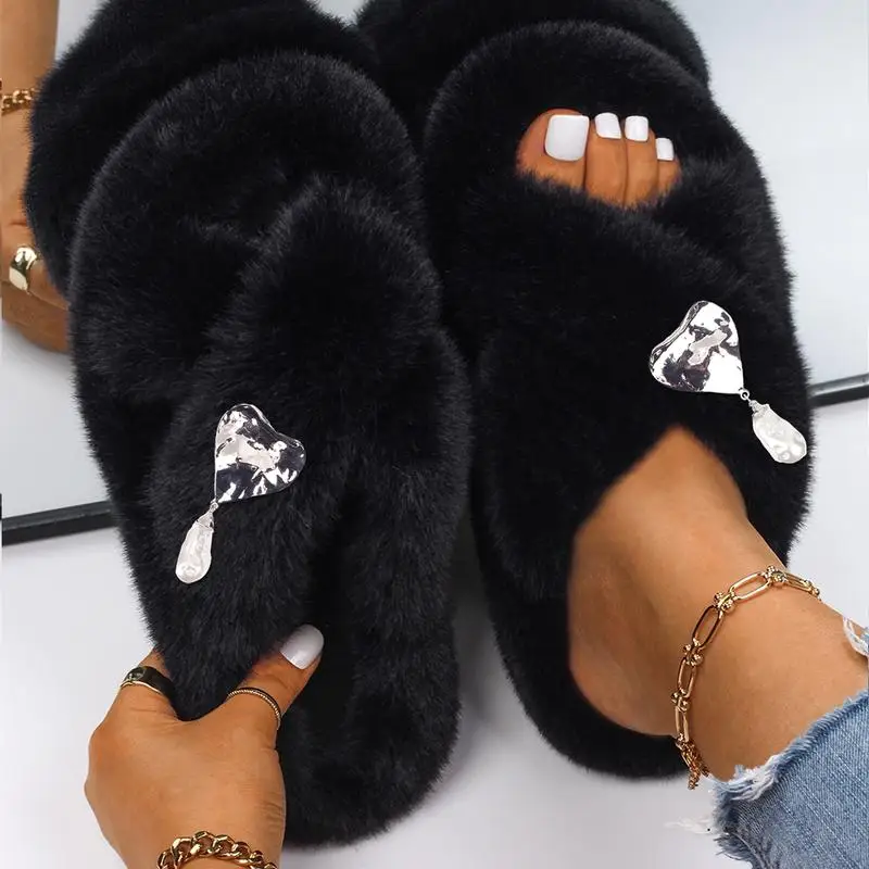 

Winter Faux Fur Slippers Plush Love Water Drop Pearl Footwear Home Indoor Slippers Ladies Fluffy Slides Warm Shoes Flip Flops