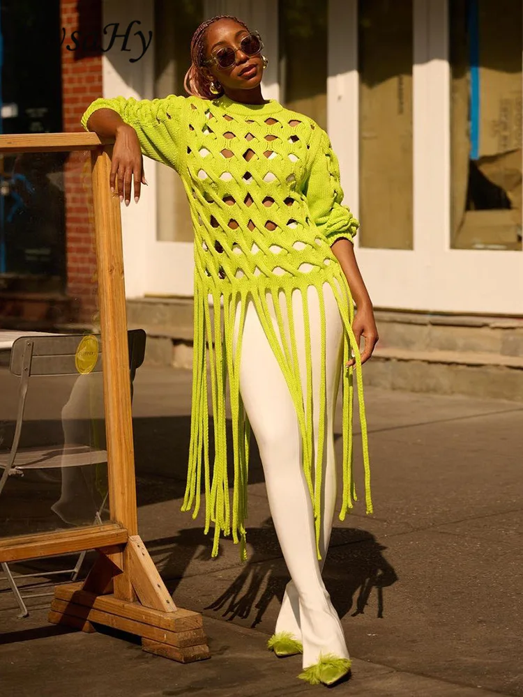 

JusaHy Women New Solid Hollow Out Solid Knitted Sweater Tassels Long Sleeve Sexy Shirt Gothic Style Chic Cropped Tops 2023