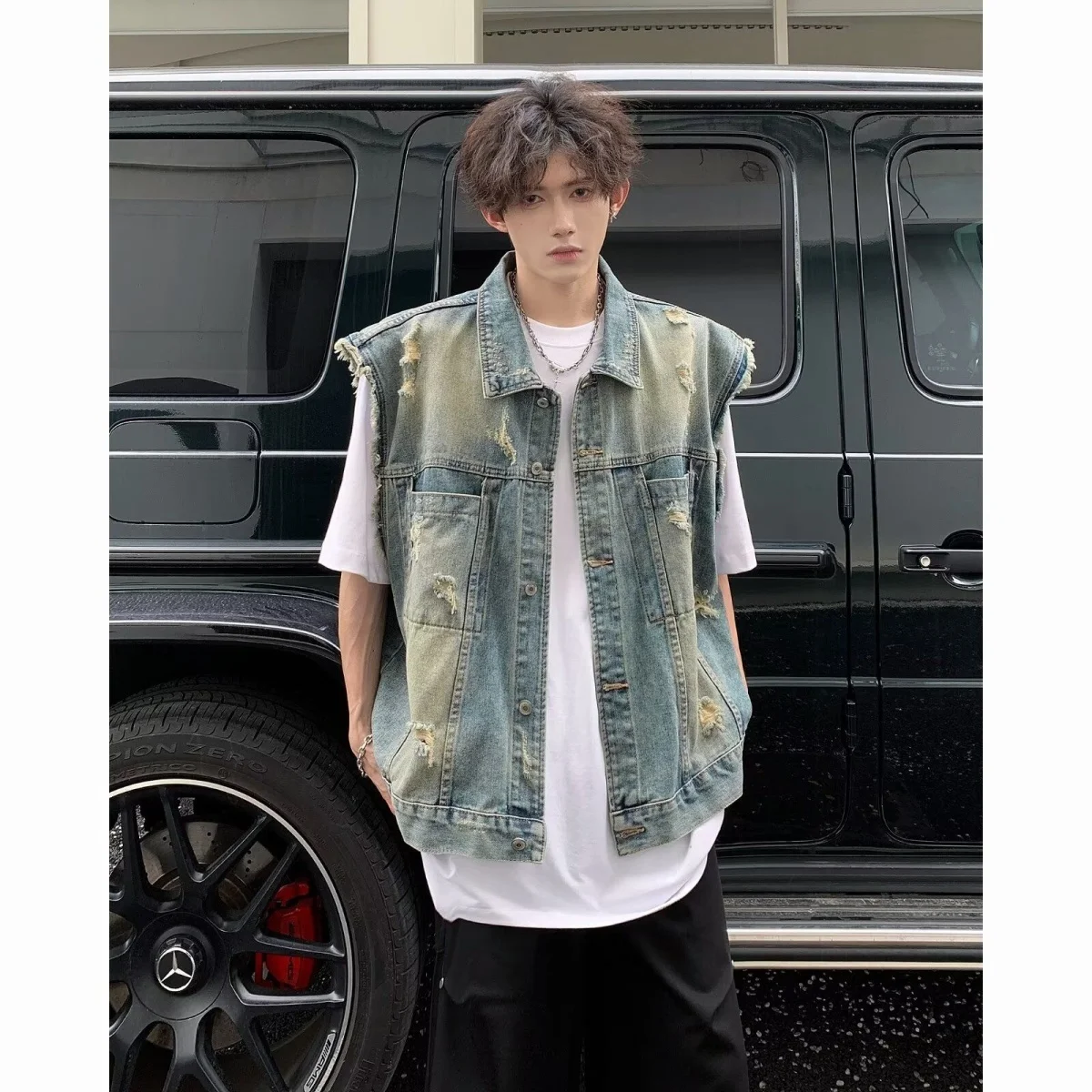 Retro Washed Denim Cutout Holeless Sleeveless Jacket High Street American Trendy Brand Youth Outerwear for Men And Women
