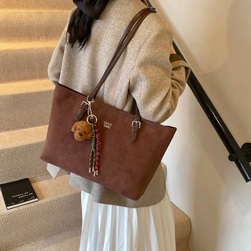 Outono/inverno retro grande saco para as mulheres nova moda versátil bolsa de ombro grande capacidade fosco commuter sacola un sac épaule