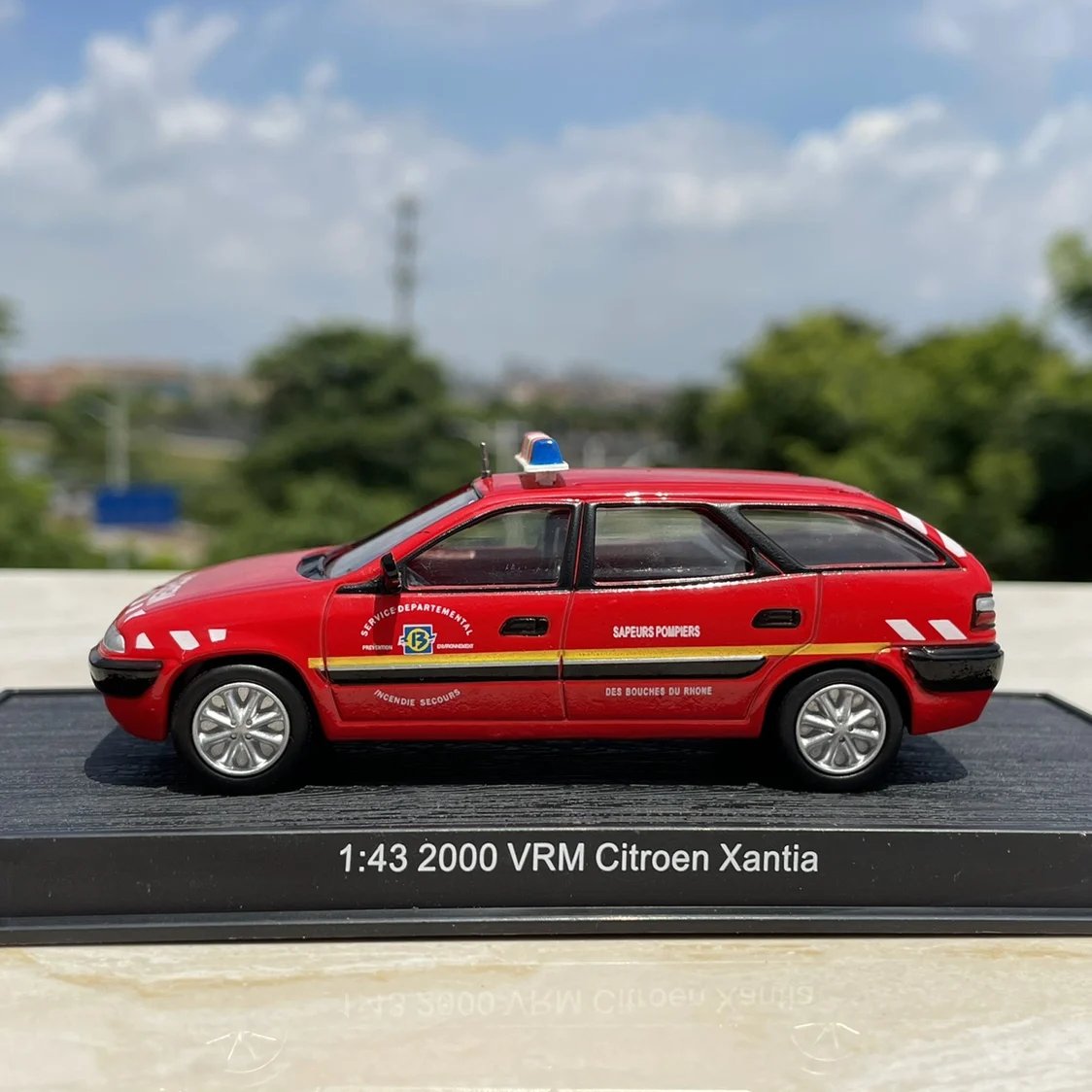 Diecast 1:43 Scale Citroen Station Wagon Fire Command Vehicle Alloy Car Model Collectible Toy Gift Souvenir Display Ornament