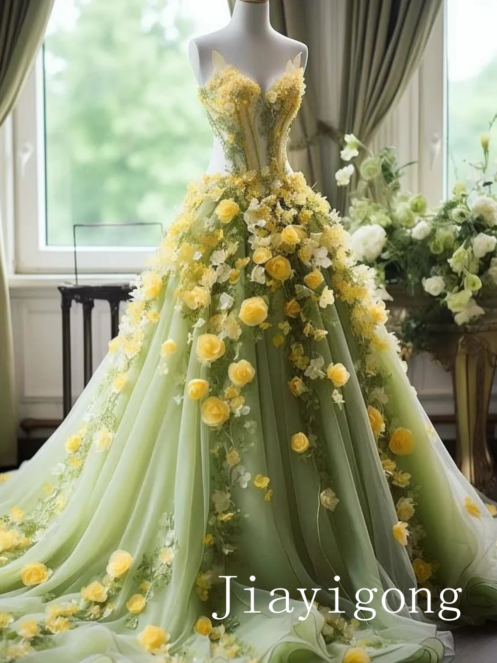 Customized High Quality Strapless A-line Celebrity Dresses Flower Applique Organza Floor Length Custom Dress