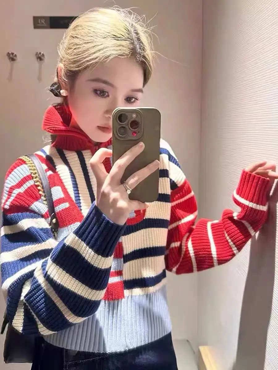 

Корейский вязаный свитер с высоким воротом для женщин, весенне-осенний дизайн, асимметричный, с короткой молнией, укороченный, в полоску