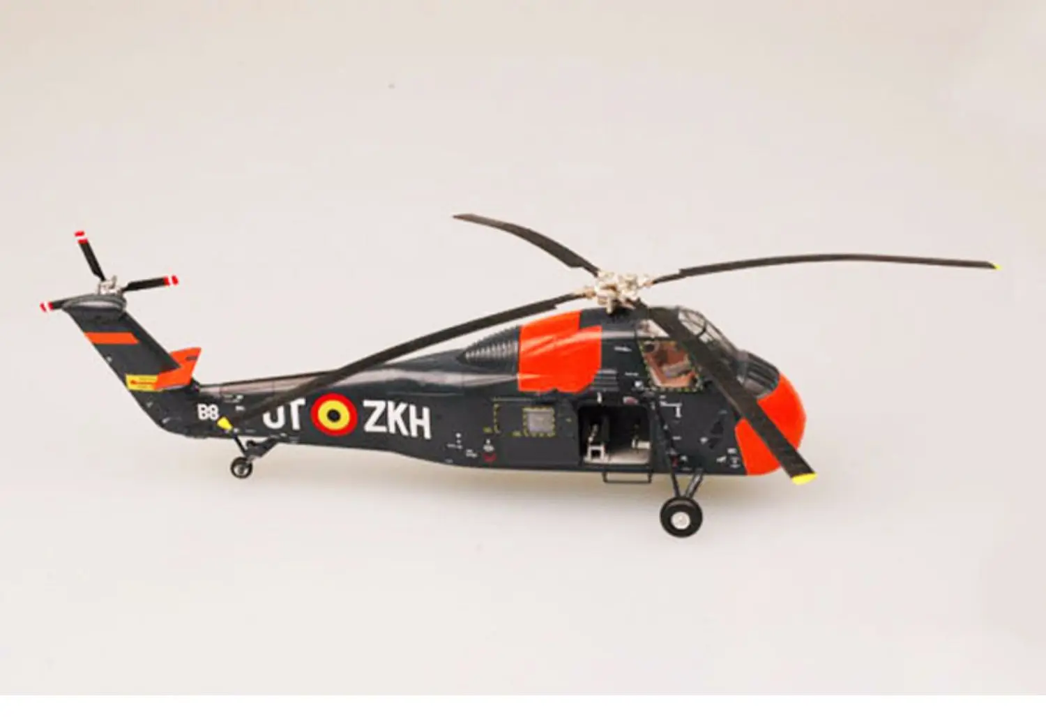 1/72 37011 Belgian H34 CHOCTAW helicopter model  Finished product collection model