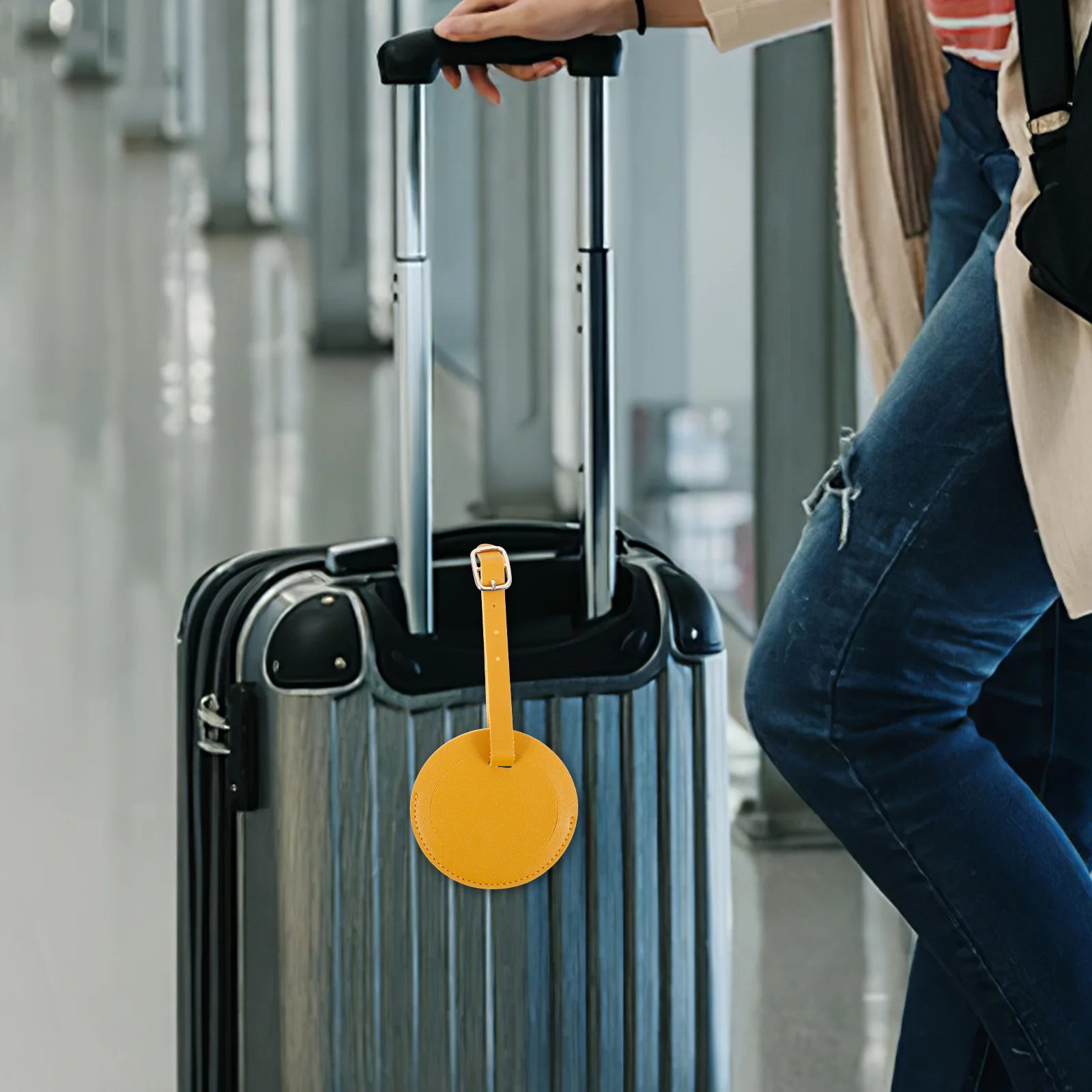 

2Pcs Durable Round PU Luggage Tags Id Labels with Strap for Luggage Suitcase Backpacks Easy to Identify