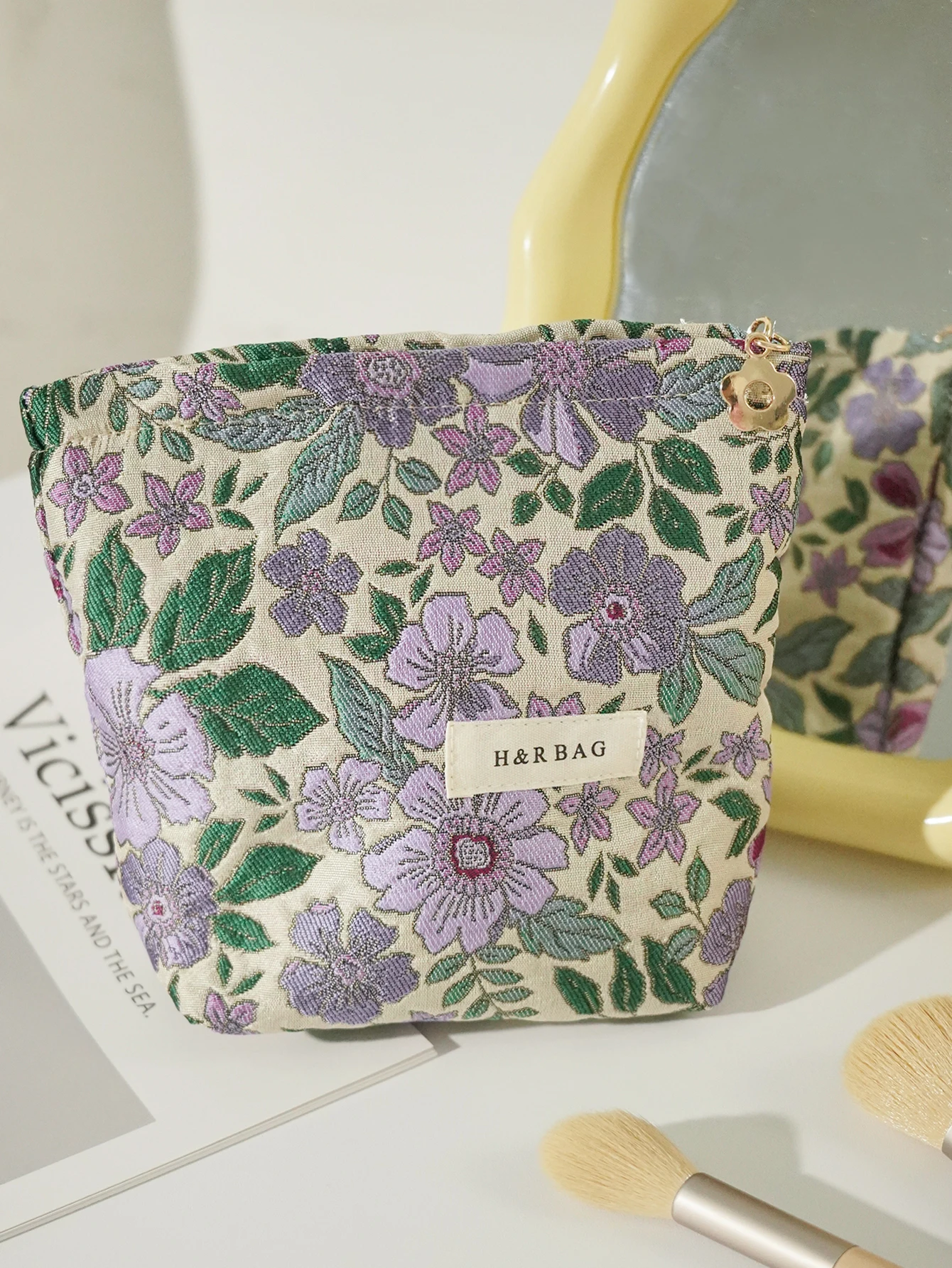 Women\'s Cosmetic Bag Vintage Purple Flowers Cosmetics Lipstick Girls Storage Bag Portable Coin Purse Commuter Card Holder