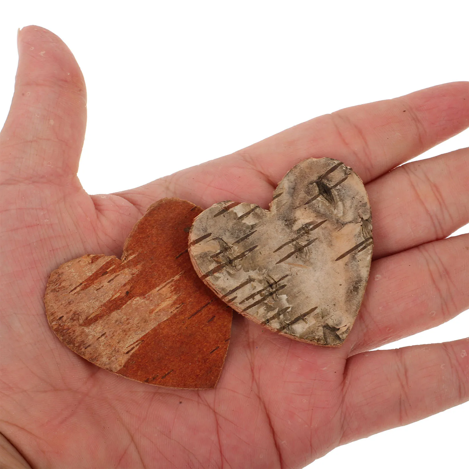 

80Pcs Heart Shape Wood Log Slices Fine Polished Both Sides Natural Craft Wood for Home Decoration Wedding Crafts