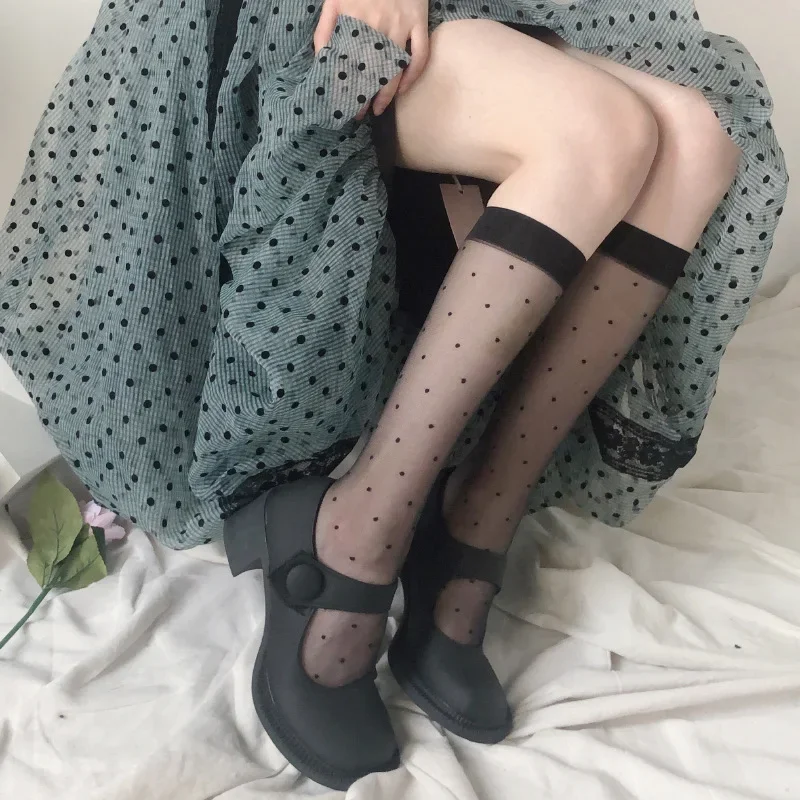 

Women Sexy Polka Dot Print Stockings Knee High Socks Soft Nylon Elastic Fishnet Girls Lolita Cute Fashion Long Leg Socks Black