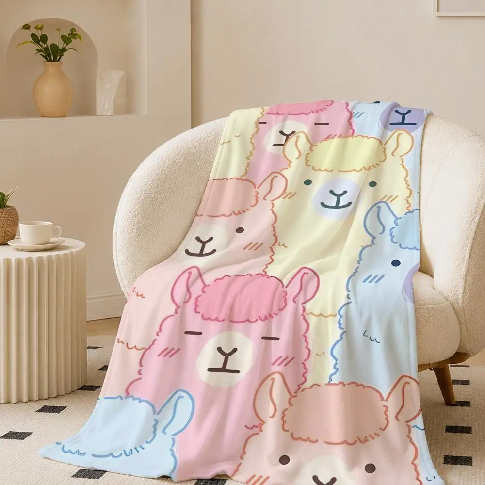 cute  Alpaca Throw 240g flannel blanket, suitable for sofas, beds, offices, exquisite gift blankets