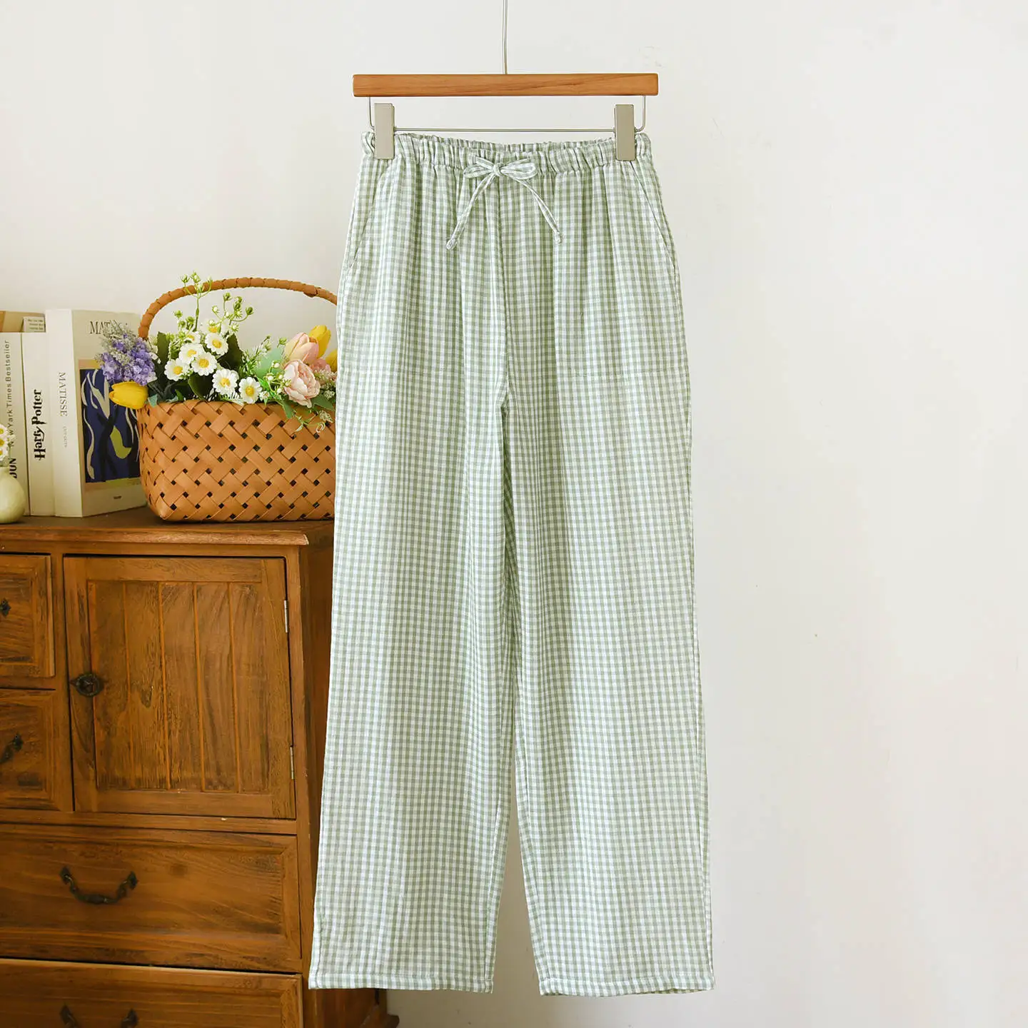 جديد ربيع/صيف 2025 سراويل نائمة للزوجين 100% قطن شاش للرجال والنساء سراويل منزلية رفيعة بسيطة متقلب