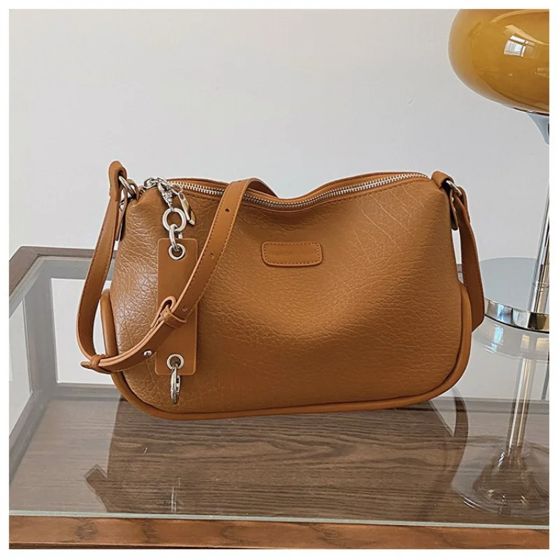 

Classic Ladies Messenger Bag In Soft Leather, Luxury Crossbody Shoulder Handbag With Adjustable Strap