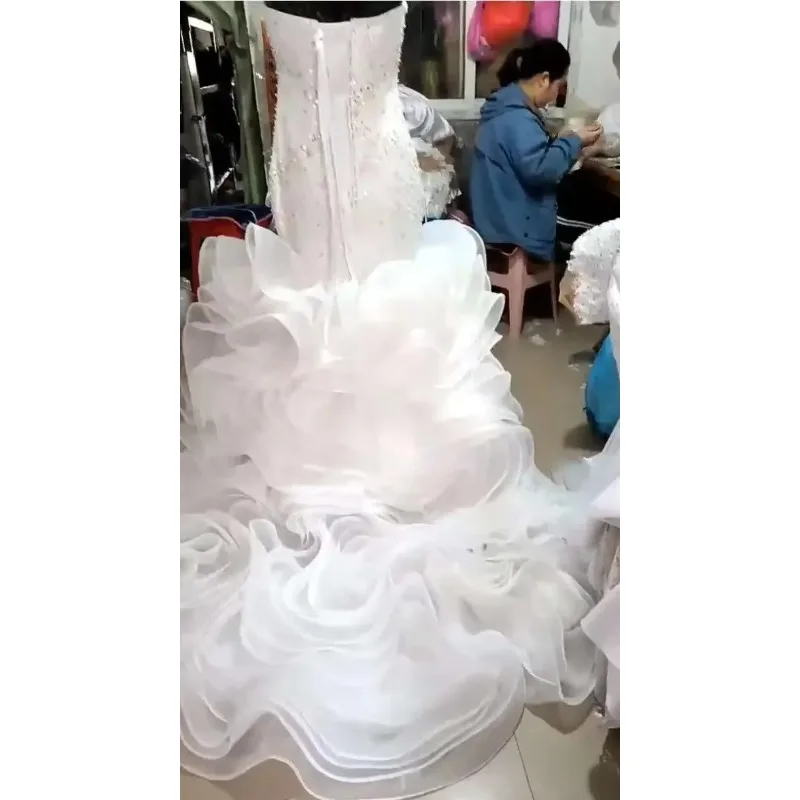 

Customized Wedding Dresses Mermaid Strapless Ruffle Long Train Crystal Beaded Diamond Luxury Formal Custom Size Bridal Wedding G