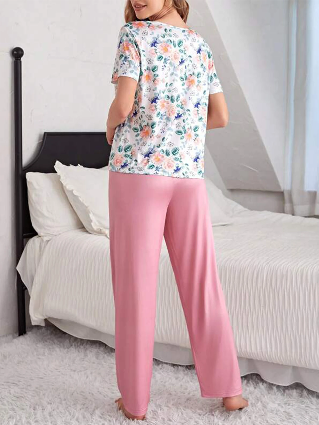 Casual Floral Print Pajama Set Short Sleeve Round Crew Neck Top Elastic Pants Women\'s Sleepwear Loungewear Set