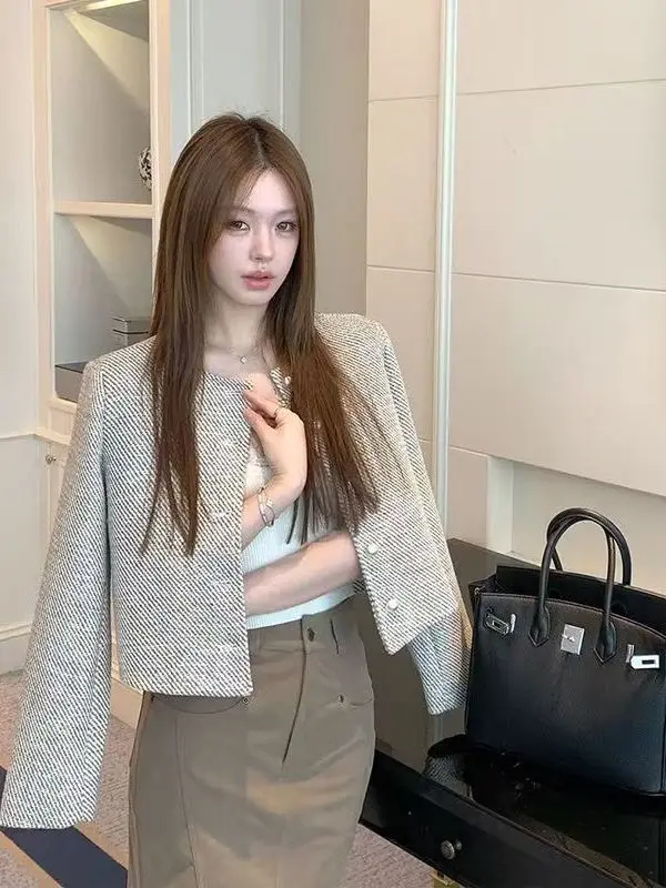 2026 Spring Short Quilted Shoulder Pad Jacket Women's Retro Slimming High-End Lady's Coat Korean Style Rich Girl Outerwear