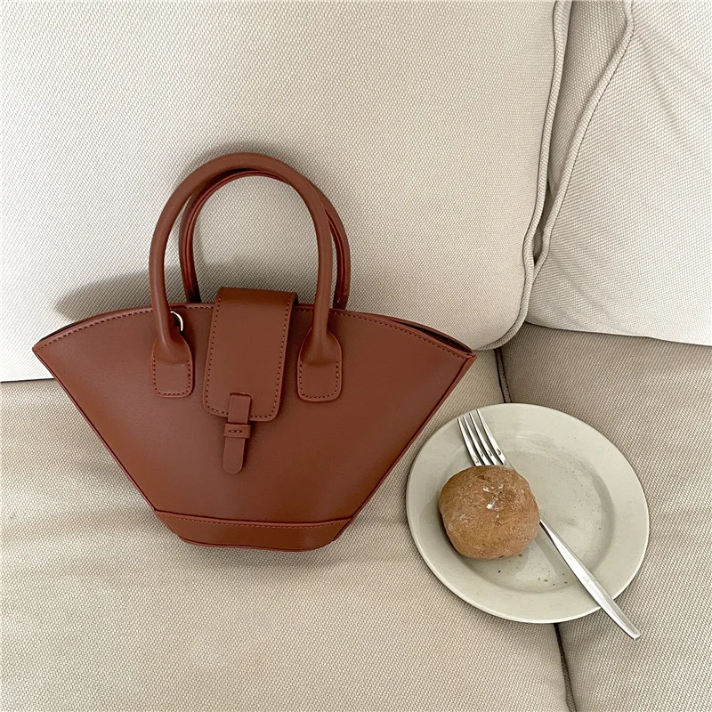 

Элегантная стеганая женская сумка через плечо, модная сумка-слинг 2025 года, кошелек через плечо из мягкой искусственной кожи с металлической цепочкой для повседневного стиля