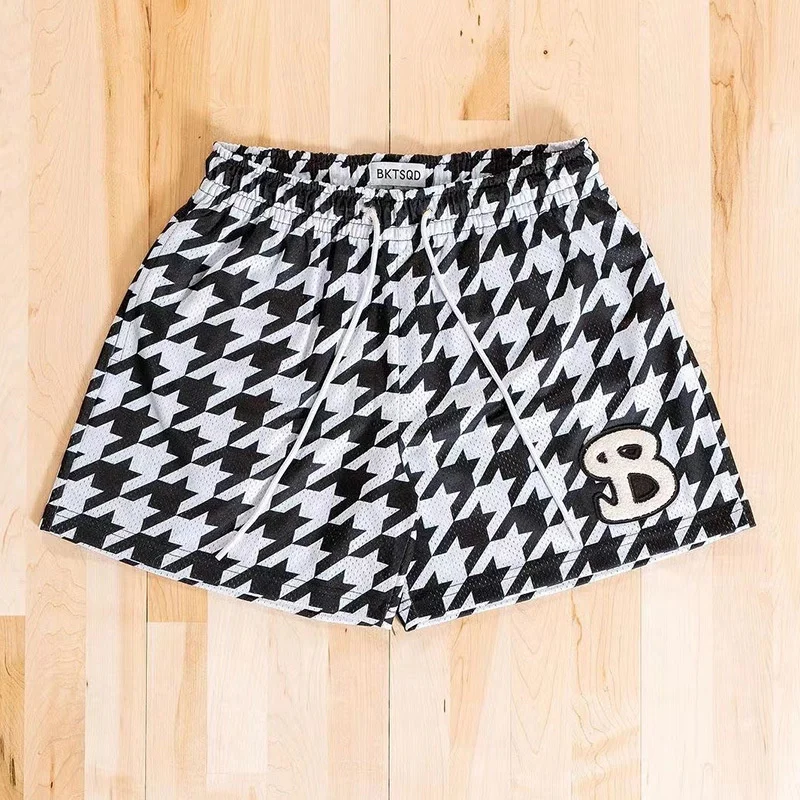

2025 BKTSQD NEW Summer Mesh Basketball Shorts Men Quick Drying Loose Sports shorts Casual men/women fashion seaside beach shorts