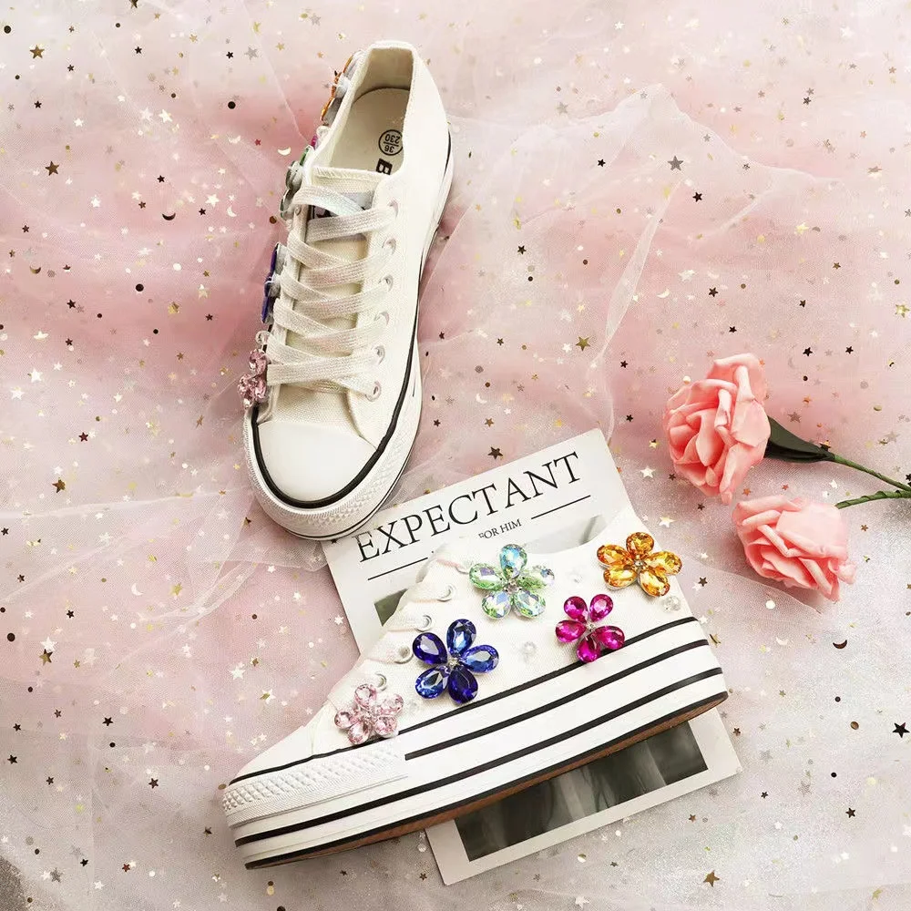 New Colorful Diamond Low-top Canvas Sweet Women\'s Shoes White Inner Height-increasing Vulcanized Shoes 35-40