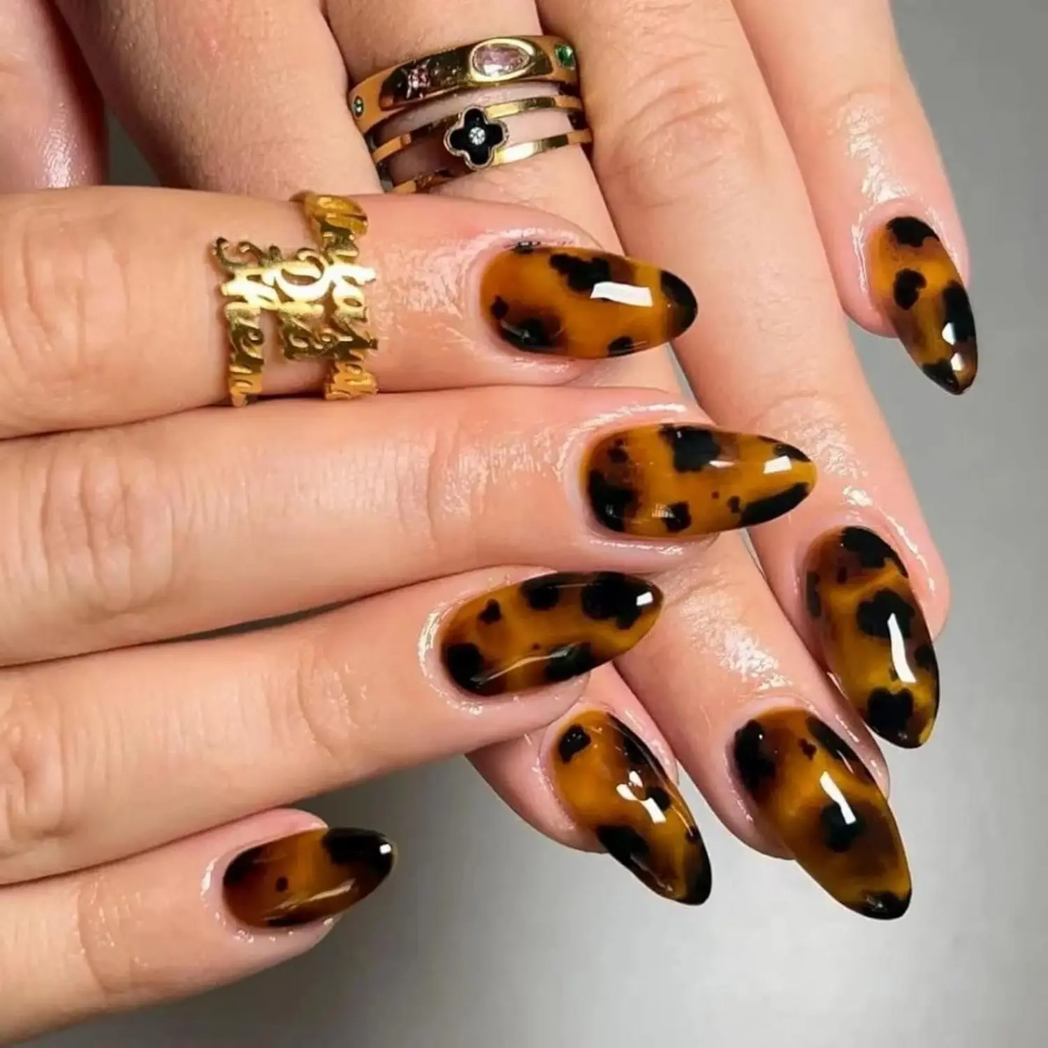 أظافر بنية اضغط على الفهد طباعة الأظافر وهمية متوسطة اللوز أظافر صناعية مع تصميم لامع غطاء كامل الغراء على الأظافر 24 قطعة #5