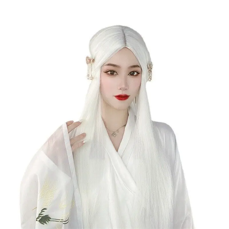 

Pure White Ancient Costume Modeling Long Hair