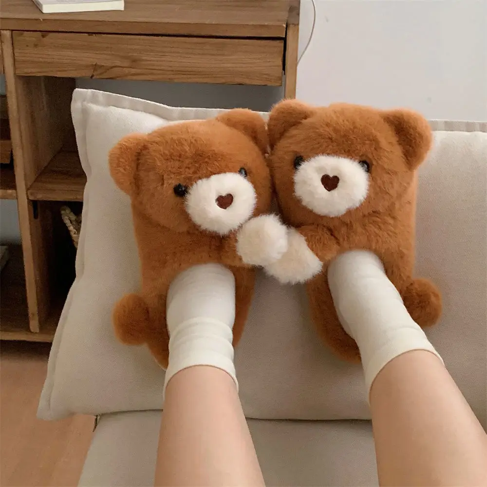 

Creative brown hug bear slippers woman stereoscopic animal fur eva clogs indoor womens soft furry cuddle bear slippers