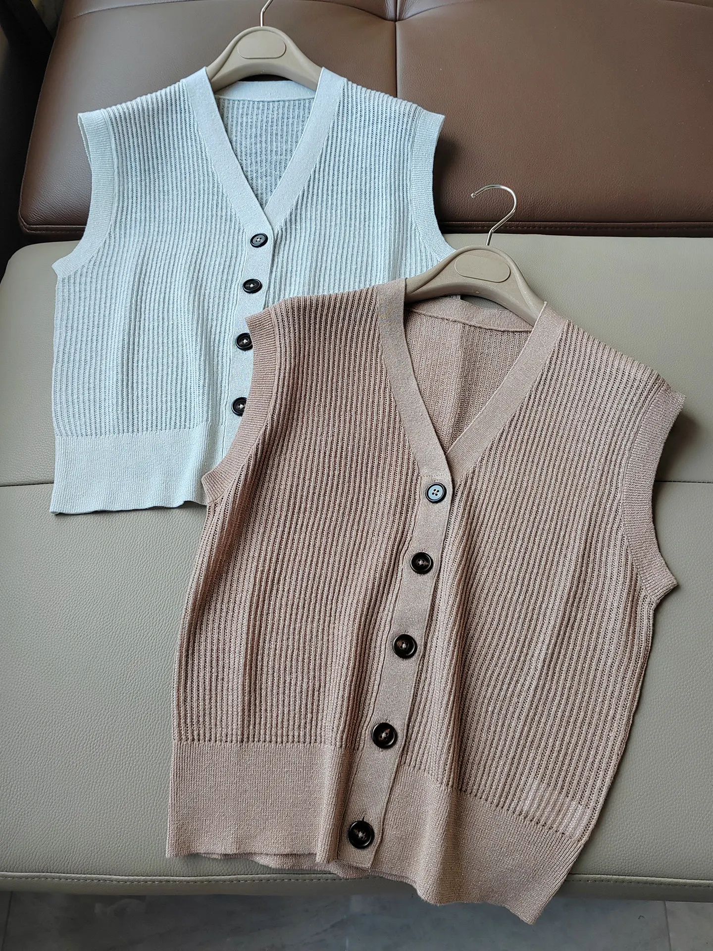2026 Summer New Women's Clothing 100% Linen Knit V-neck Vest