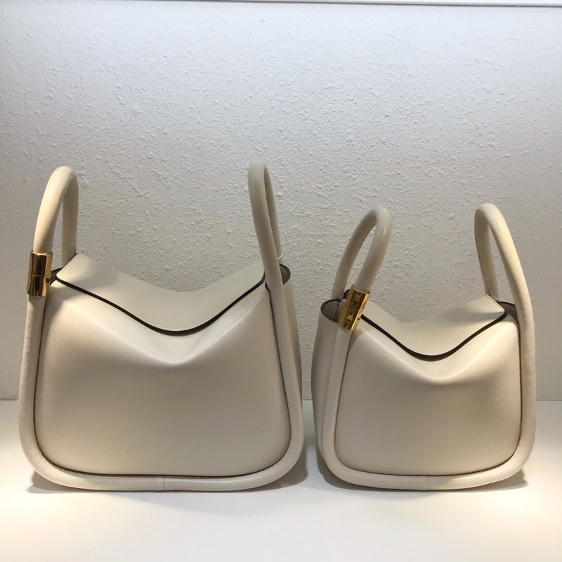 

New Pillow Women's Bag Leather Luxury Chaos Women's Bag Retro Fashion Elegant Cowhide Portable Shoulder Bag Rotary Screw