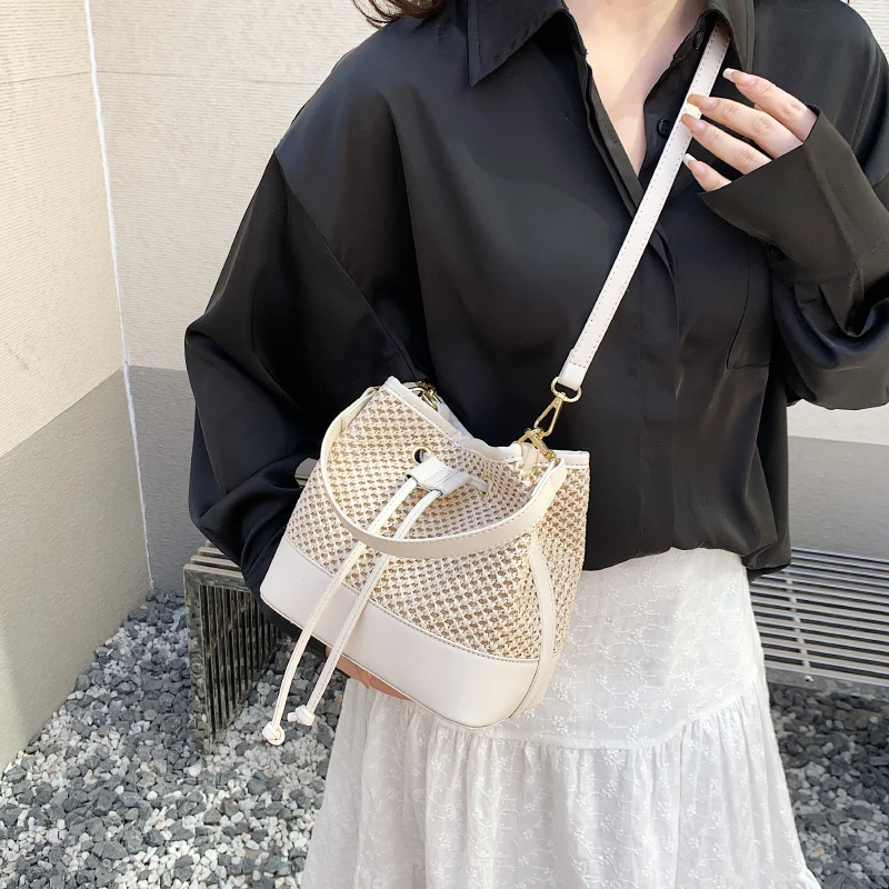 MOODS Straw Woven Design Crossbody Bags For Women Summer Beach Drawstring Bucket Shoulder Bag Big Capacity 2024 Designer Handbag