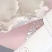 Cień do powiek w płynie Bear Bowling Ball Teardrop, makijaż oczu, efekt leżącego jedwabnika, perłowy, super błyszczący, wysoki połysk, brokat, drobny brokat w proszku