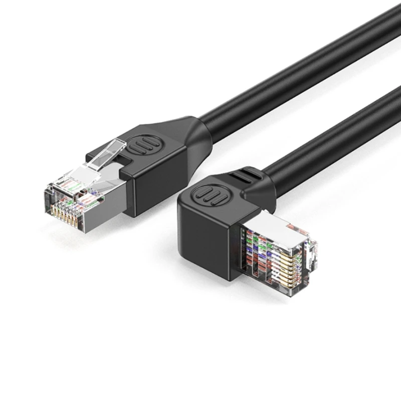 효율적인 배선을 위한 각진 커넥터가 있는 Cat5e 이더넷 케이블 네트워킹 와이어