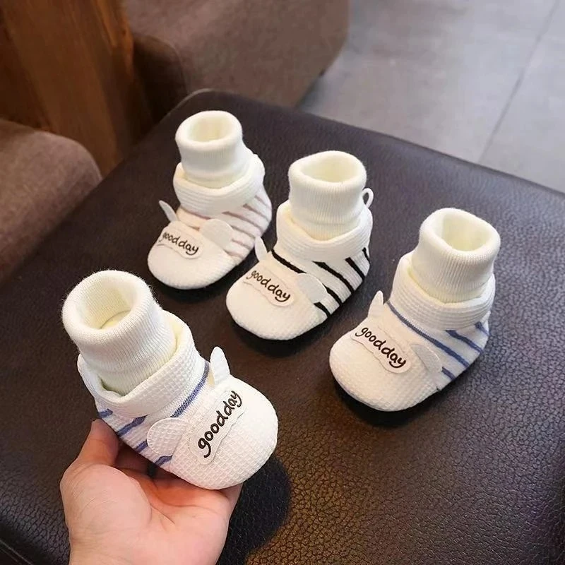 أحذية جورب للأطفال 2025، نعل ناعم من القطن غير قابل للانزلاق للمشايات الأولى للأطفال حديثي الولادة من عمر 0 إلى 12 شهرًا