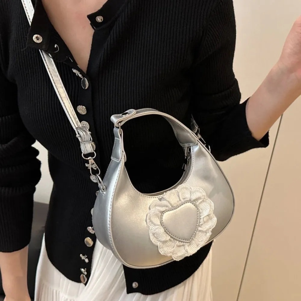 

Solid Color Love Heart Crossbody Bag Korean Style PU Leather Shoulder Bag Handbag Large Capacity Women Underarm Bag Travel
