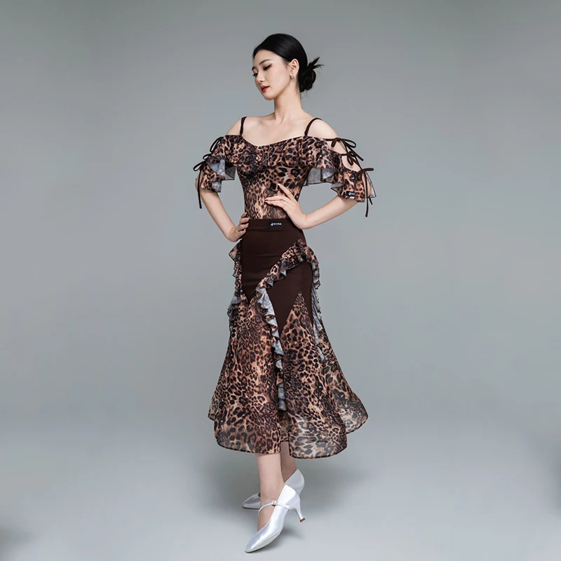 Valzer Abiti da ballo per sala da ballo Abito da prestazione per donna Top con spalle scoperte Gonna a rete Abbigliamento da competizione per ballo di fine anno Abito leopardato V24413