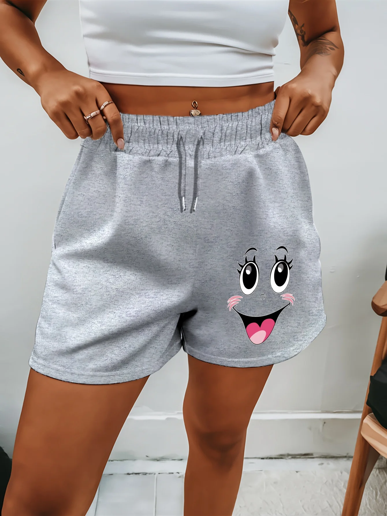 

Новые женские шорты Big Eyed Smiley Face для лета, повседневные, универсальные, модные, брюки-капри для пляжа