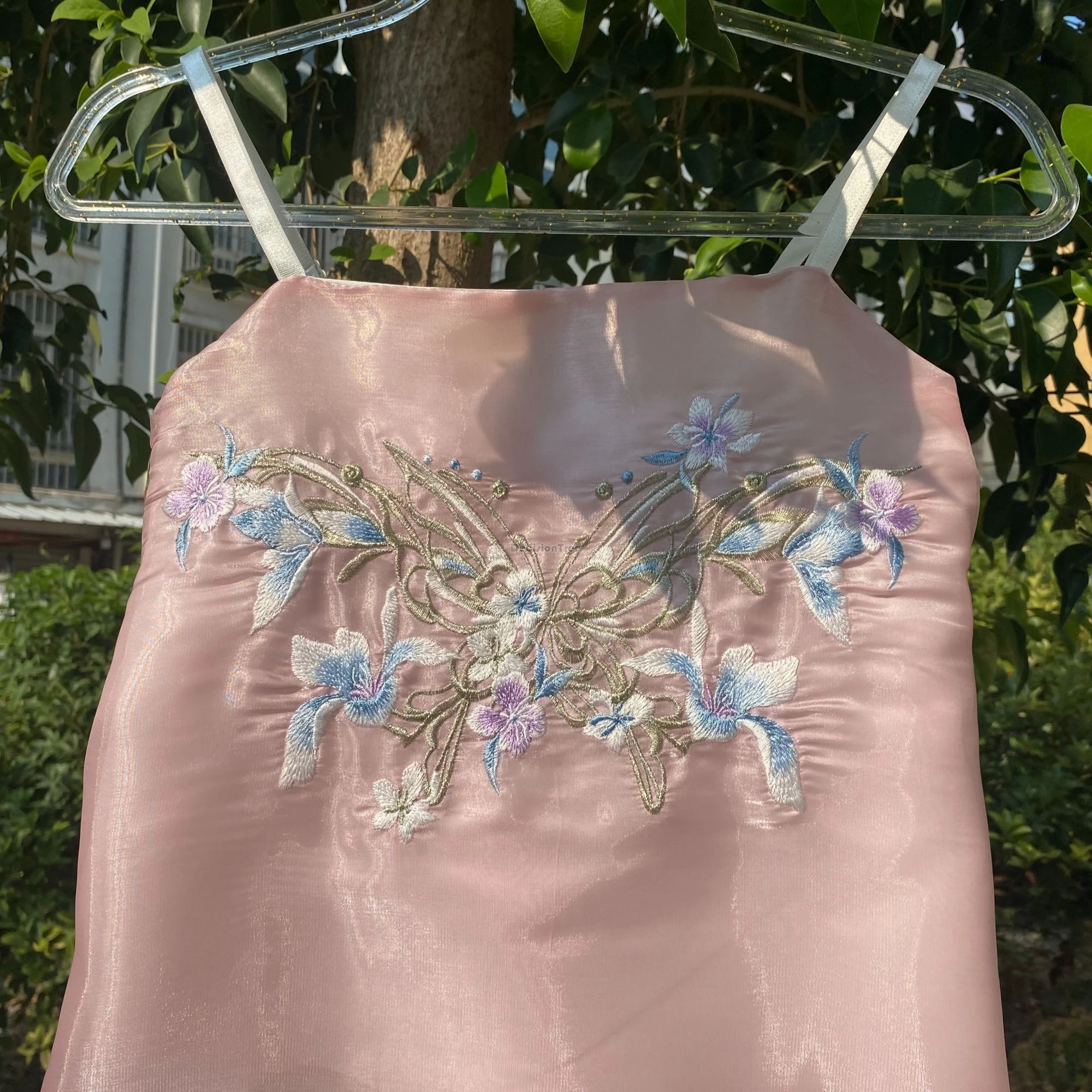 

2025 new chinese ancient-style butterfly pattern embroidered hanfu pendant sleeveless elegant loose women hanfu accessory vest