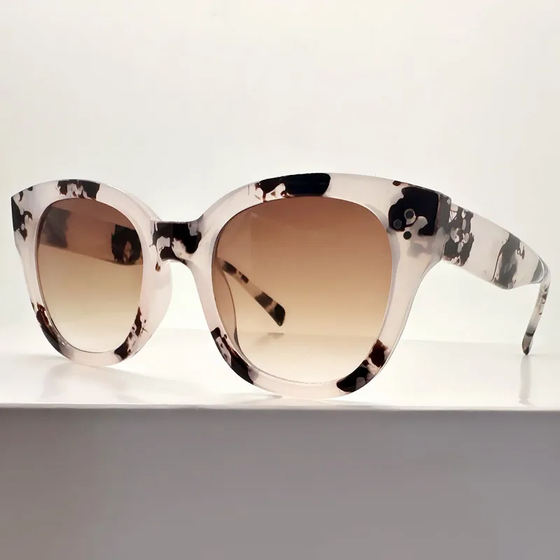 

OEC CPO New Fashion Square Sunglasses Women Retro Punk Shades UV400 Men Sun Glasses Female Rivets Trending Eyewear