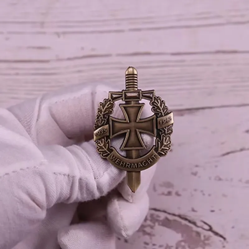German Air Force Iron Cross creative Badge Metal Pin for Clothes Coat Dress Lapel Jewelry Men Women Accessory Gift - view 5