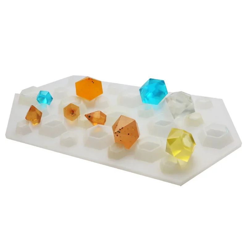2025 New 1PCS Pyramid Diamonds Craft DIY Transparent UV Pyramid Resin Liquid Silicone Combination Molds for Making Jewelry