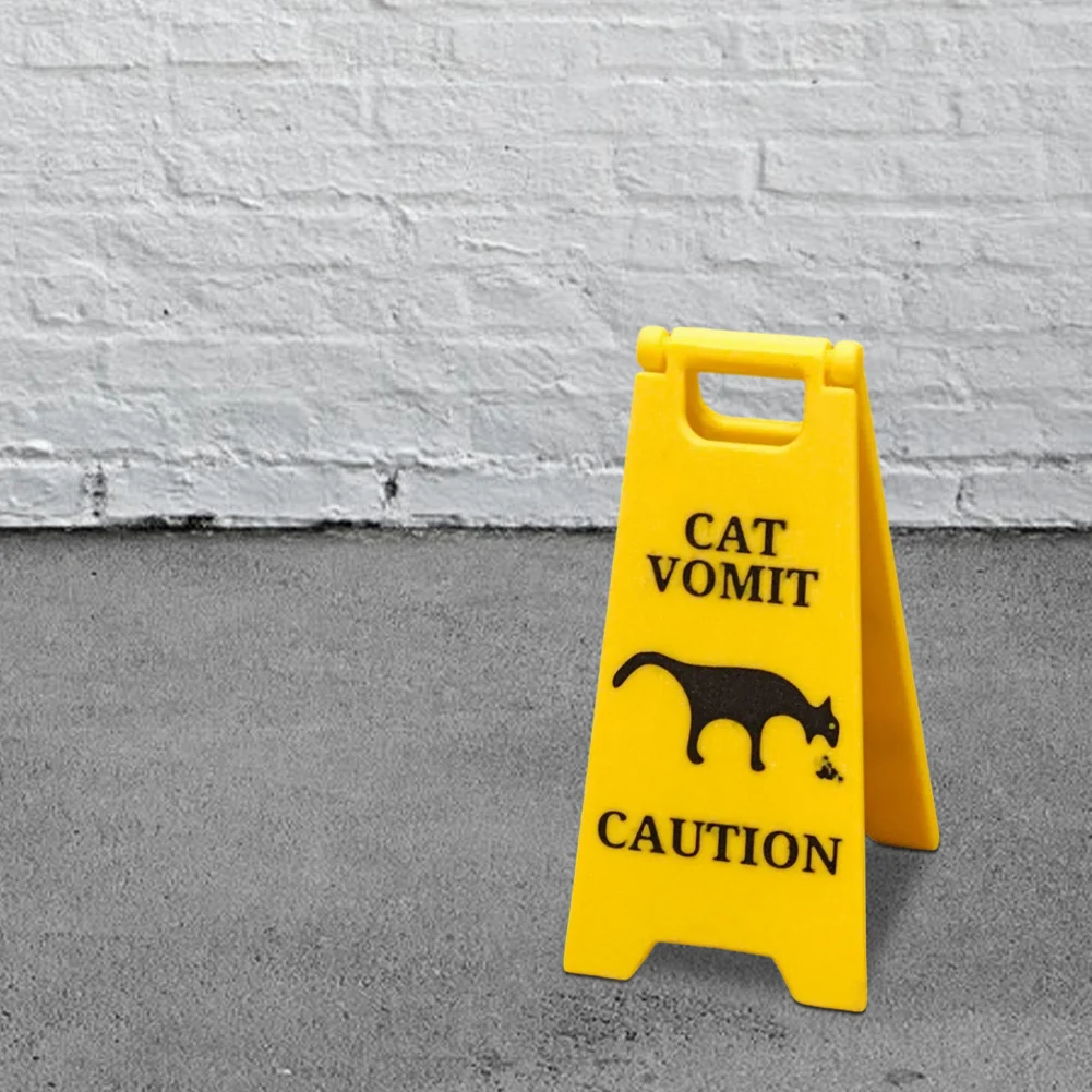 Cat Vomit Sign Funny Creative Caution Sign Beyond Here There Be Dragons Warning Sign Decor Novelty Desk Decoration Cute Gag Gift