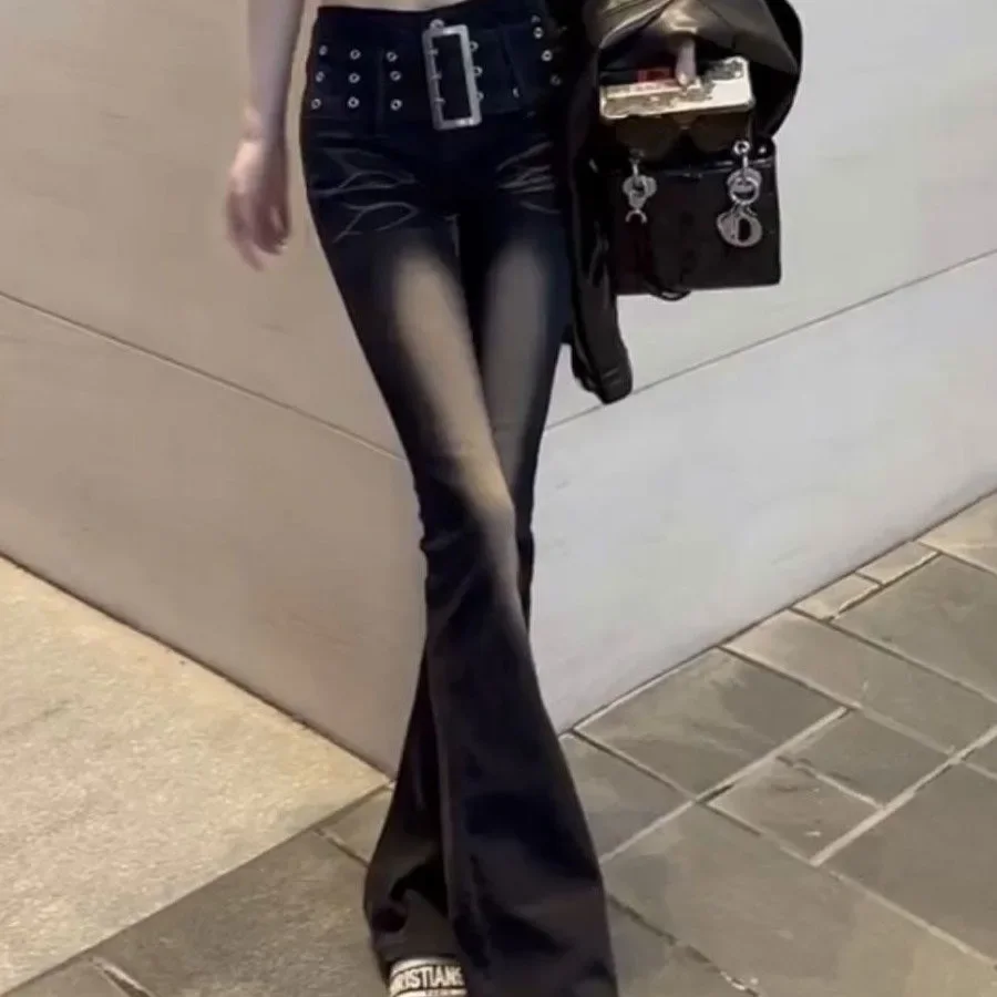 جينز نسائي عالي الخصر بجزء سفلي متدرج اللون مرن بطول الأرض بنطال جينز بنمط عتيق وسط الخصر مضيئة الساق