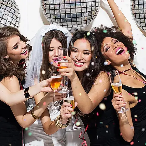 6 best sales 22-årsdag - №4